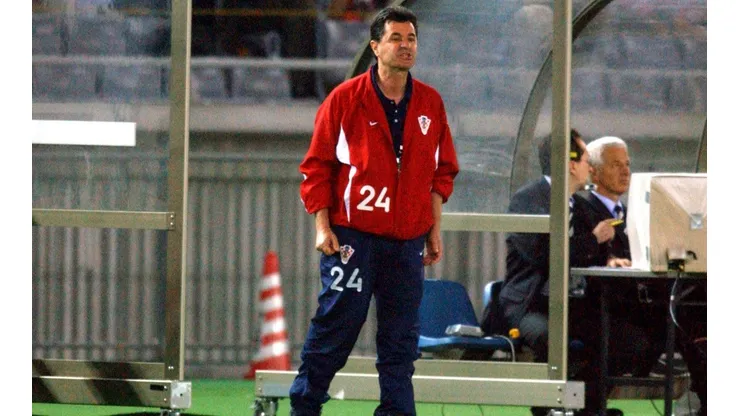 Mirko Jozic a cargo de la selección sub 20 de Croacia en 2002
