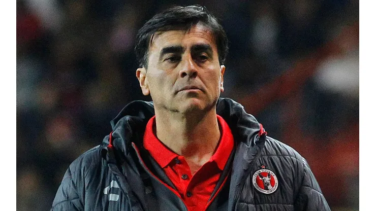 Gustavo Quinteros dejó muchos afectos en Chile y no descarta volver
