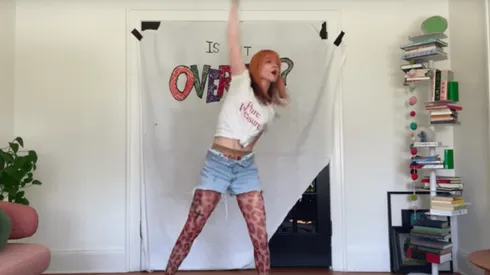 Hayley Williams te ayuda a mantenerte en forma durante la cuarentena