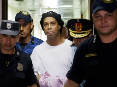 A un hotel: Ronaldinho paga millonaria fianza y le dan arresto domiciliario