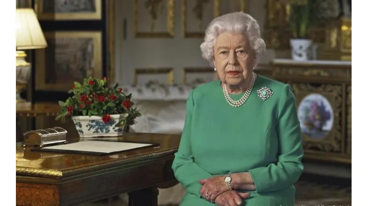 La Reina Isabel II apareció por quinta vez con un discurso televisivo.