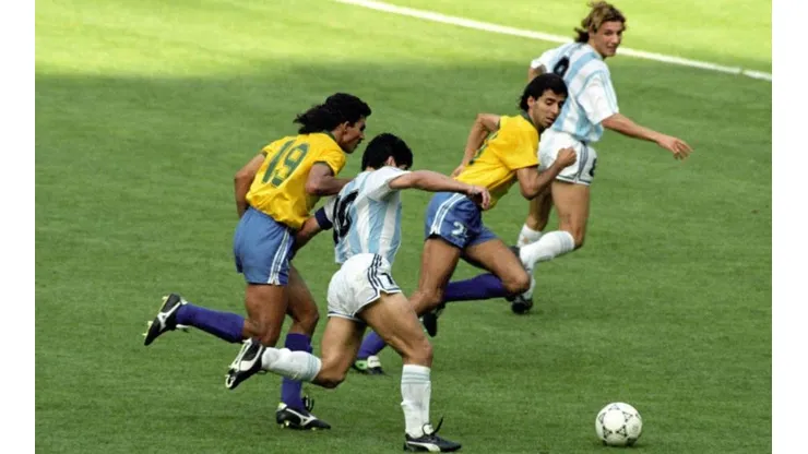 El pase de Maradona para Claudio Paul Caniggia
