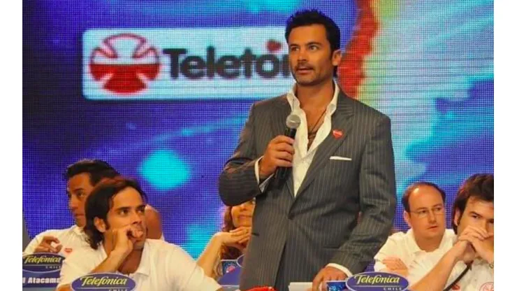 Felipe Camiroaga en uno de sus tantos pasos por la Teletón.