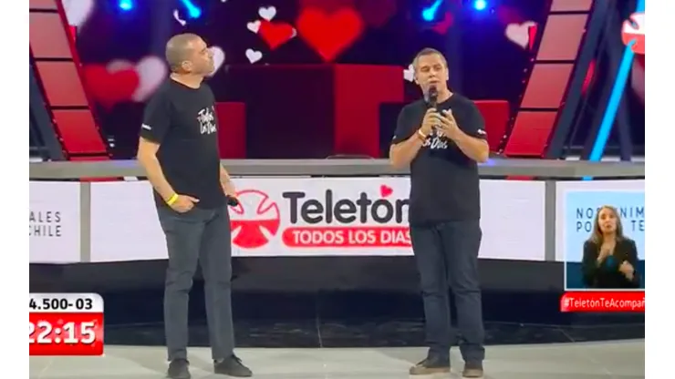 Elfenbein y Viñuela no tenían feed back en vivo, lo que provocó una extraña situación.