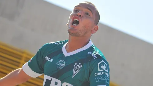 Salmerón jugó en Wanderers entre 2012 y 2013.