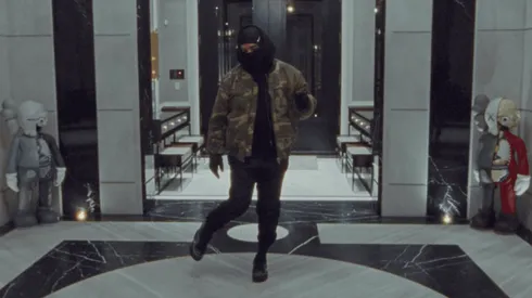 Lo nuevo de Drake ya está disponible en redes sociales.