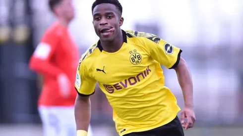 Moukoko puede debutar en Borussia Dortmund