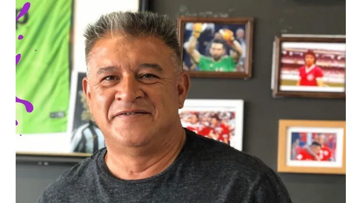 Claudio Borghi paró el once virtual de Chile ante Colombia