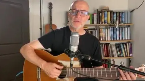 Alberto Plaza recibió más de 10 mil "No me gusta" por su show en vivo