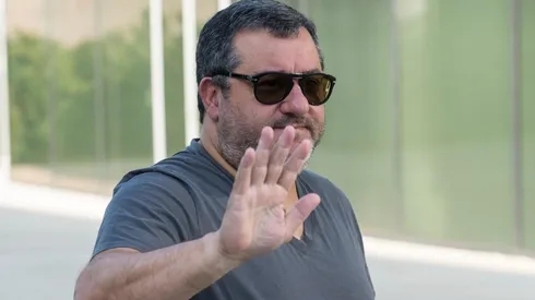 Raiola se suma a las donaciones