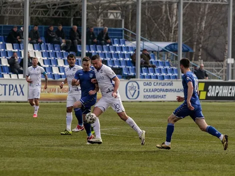 Presidente de Bielorrusia defiende que siga el fútbol: "Es mejor morir de pie"