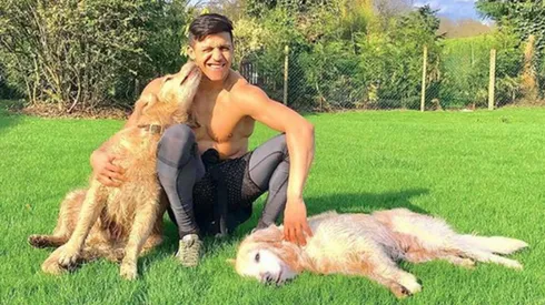 Alexis con sus perros