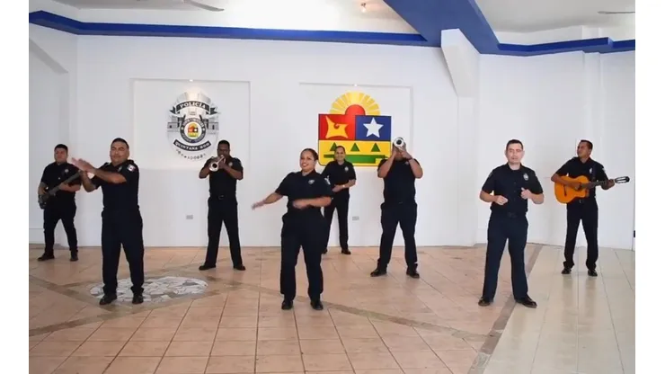 La policía de Quintana Roo lanzaron esta particular campaña.