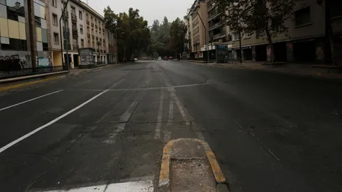 La cuarentena total rige para más de 2 millones de personas, aproximadamente, en seis regiones del país.