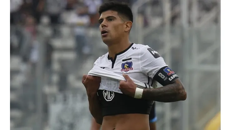 Pavez en Colo Colo.