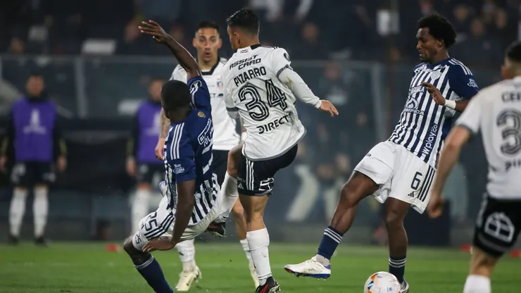 Vicente Pizarro reclamó un penal a favor de Colo Colo.