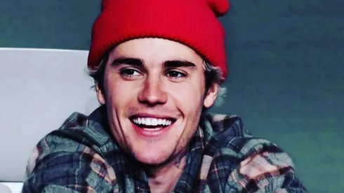 Justin Bieber sorprende a fanática en pleno acto íntimo