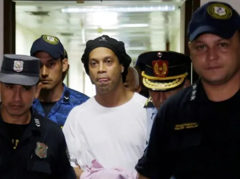 Ronaldinho no podrá recibir más visitas en prisión por el coronavirus