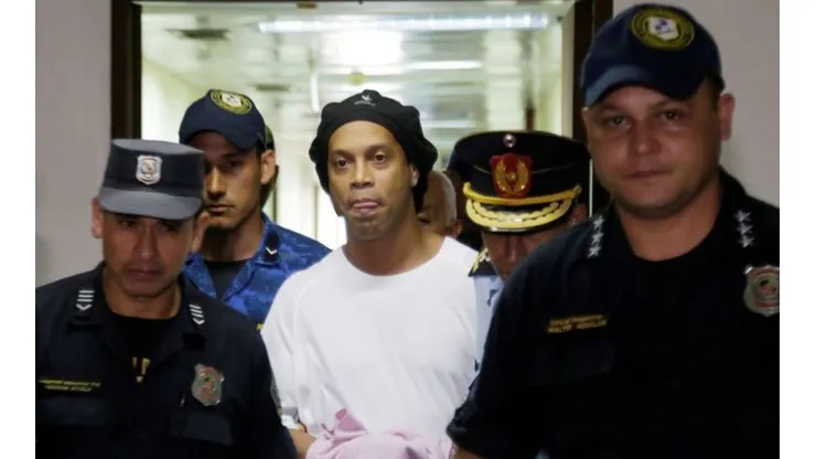 Ronaldinho cumplió tres semanas preso en Paraguay