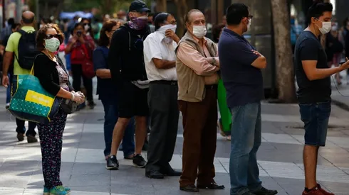 Anuncian que con el carnet de identidad se podrá pedir el permiso especial para salir en cuarentena total, solo en las ocasiones establecidas.