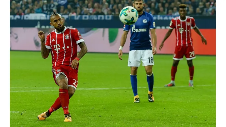 Golazo de Vidal ante el Schalke