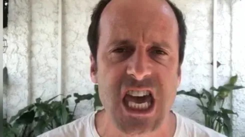 Stefan Kramer sorprende con nueva e hilarante imitación del ministro de Salud.