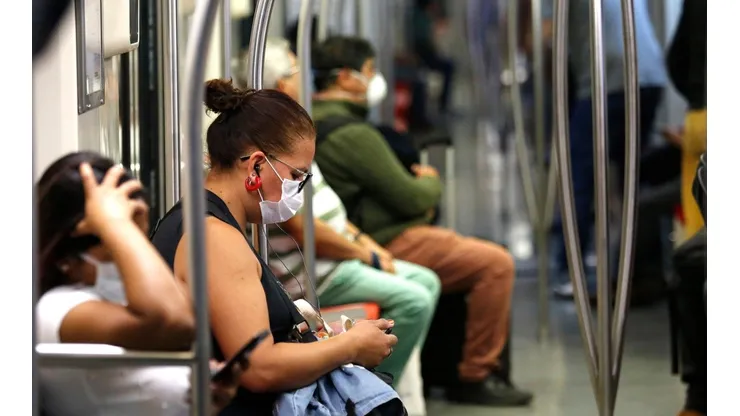 El transporte público seguirá funcionando en la cuarentena total
