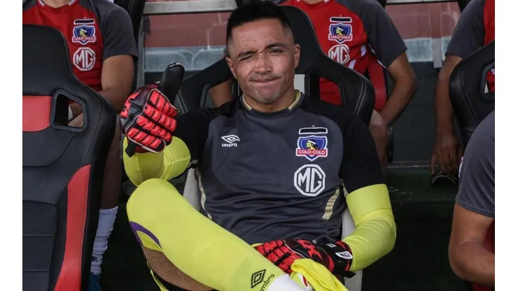 Miguel Pinto en su debut en Colo Colo