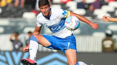 Benjamín Kuscevic se ha convertido en titular inamovible de la UC 2020