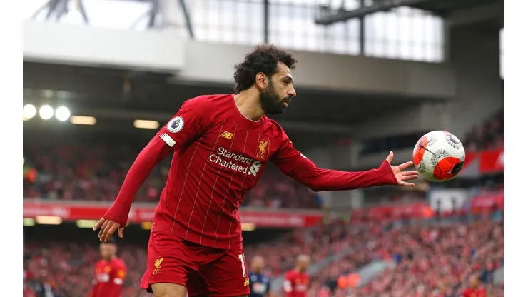 La Premier League estudia reanudar la liga el 1 de junio