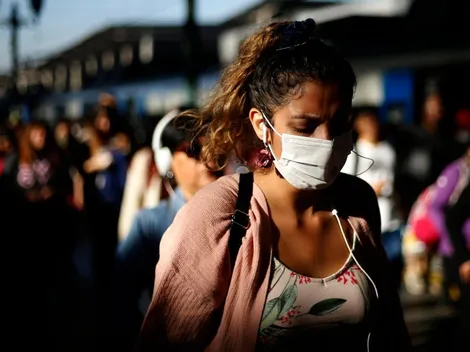 La OMS lanza advertencia a los jóvenes por el coronavirus: "No son invencibles"