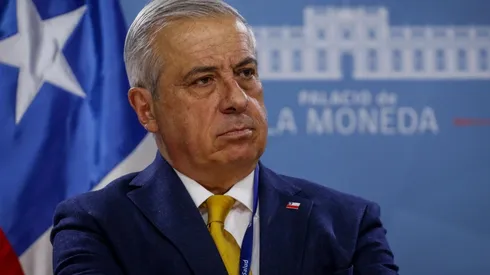 28 de enero del 2020/SANTIAGOEl ministro de Salud, Jaime Mañalich, junto a la Subsecretaria de Salud, Paula Daza, da un punto de prensa, en el salón azul del Palacio de la Moneda, para informar sobre el plan de contingencia por la posibilidad de detectar contagio en Chile del coronavirus, FOTO: SEBASTIAN BELTRAN GAETE/AGENCIAUNO