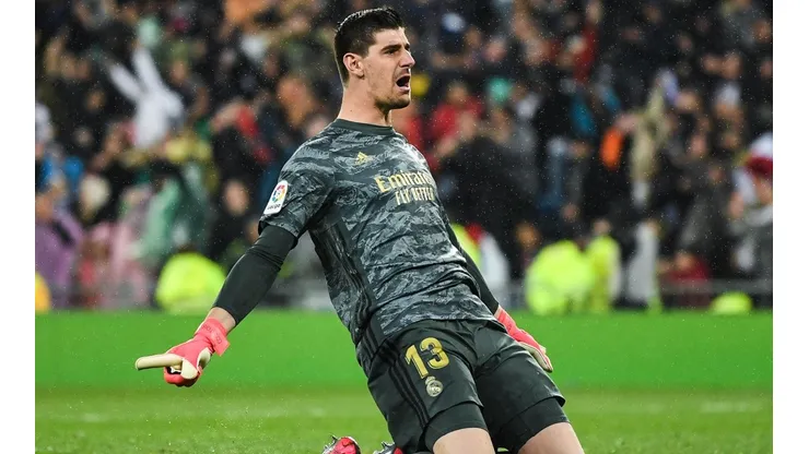 Courtois se tira sonoro peo en plena transmisión de Fortnite