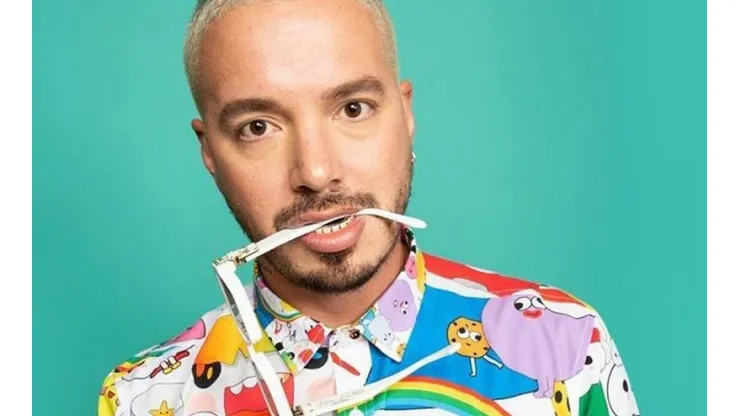 Escucha "Colores", el nuevo disco de J Balvin
