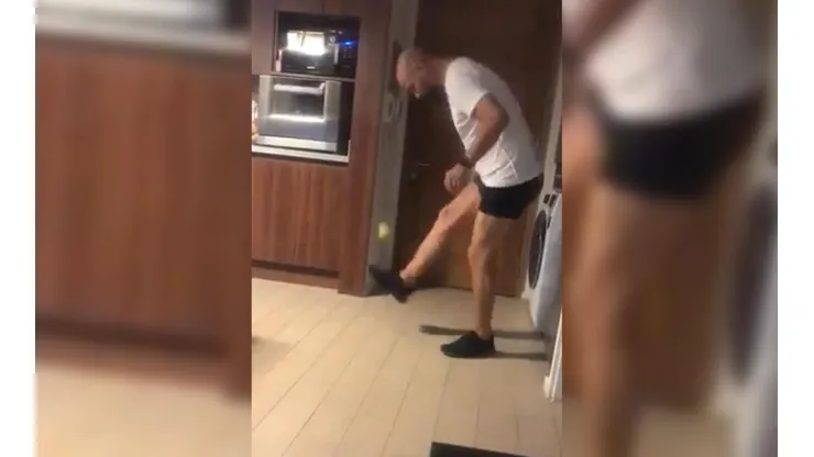 Marco Antonio Figueroa realizando el reto.