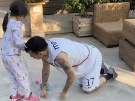 Video: Gary Medel se transforma en perro en la cuarentena