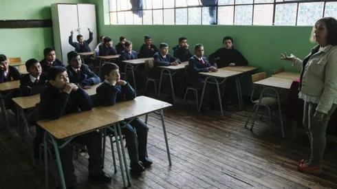 Las clases seguirán suspendidas en el país durante la próxima semana, las que serán evaluadas según el avance del coronavirus.