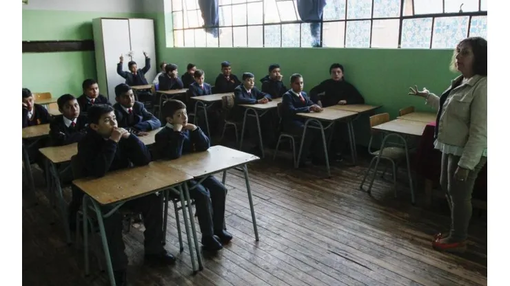 Las clases seguirán suspendidas en el país durante la próxima semana, las que serán evaluadas según el avance del coronavirus.