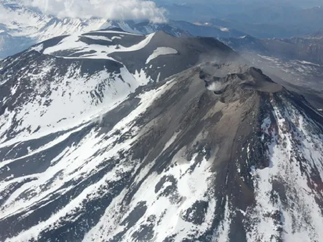 Complejo Volcánico Nevados de Chillán registró hoy una explosión