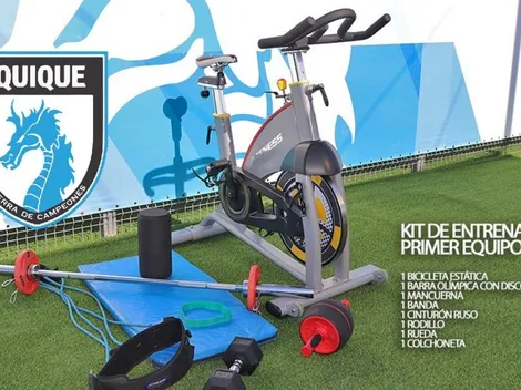 Para la casa: Iquique le entrega kit de entrenamiento a sus jugadores