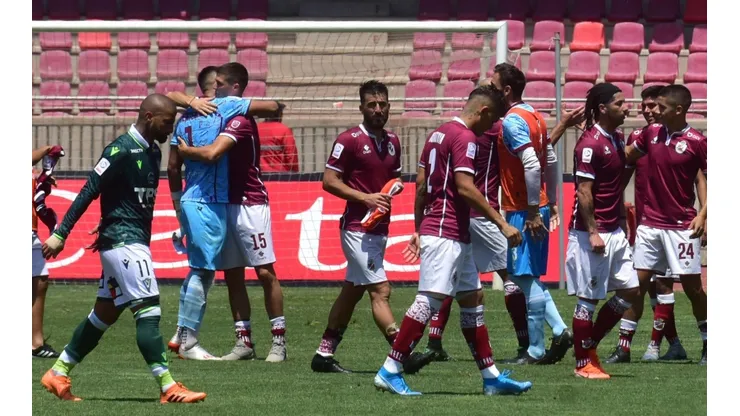 El fútbol chileno está suspendido, inicialmente, por las próximas dos semanas