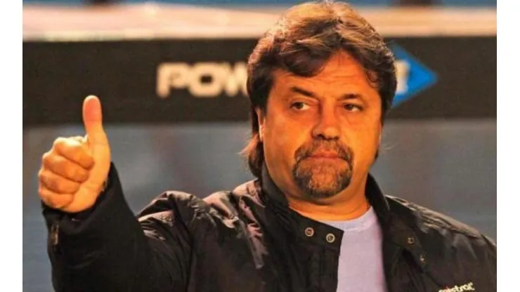 Caruso Lombardi dirigiendo en el ascenso argentino