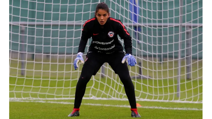 Campos entrenando en la selección chilena.