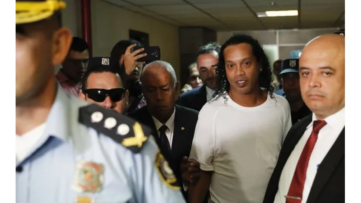 Ronaldinho celebrará su cumpleaños número 40 el próximo sábado