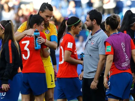 La FIFA pospone el repechaje olímpico de la Roja femenina con Camerún