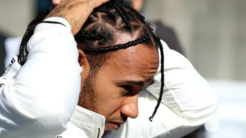 El piloto deberá someterse a pruebas médicas para descartar Coronavirus