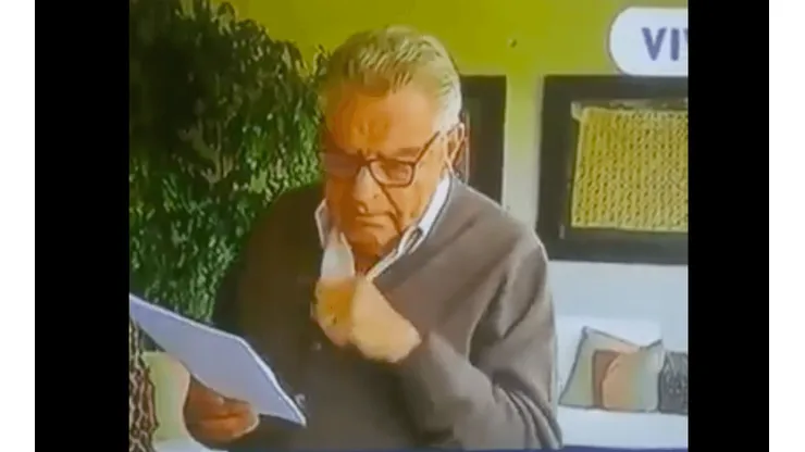El descuido de Don Francisco al aire