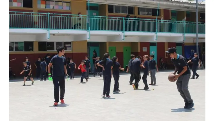 No habrá clases hasta abril.