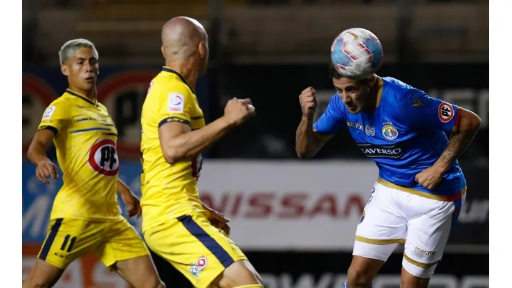 Audax y la UdeConce animaron un entretenido empate en La Florida