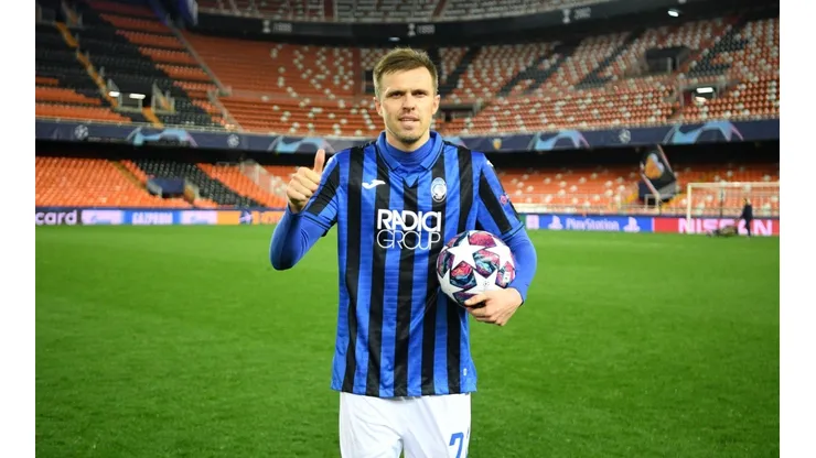 Ilicic dona su balón al hospital de Bérgamo